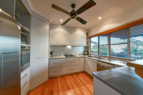 Bella Vista On Nara Pets Welcome - Accommodation in Bendigo 18