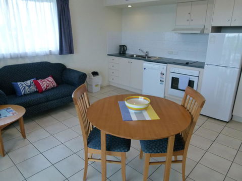 Madison Ocean Breeze Apartments - Accommodation in Bendigo 23