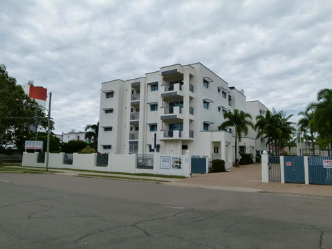 Madison Ocean Breeze Apartments - Accommodation in Bendigo 6
