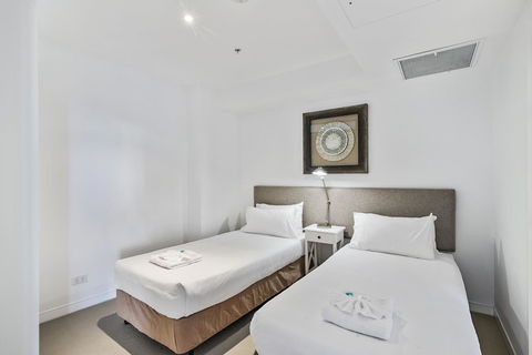 Oracle Resort Broadbeach - Gclr - Accommodation in Bendigo 42