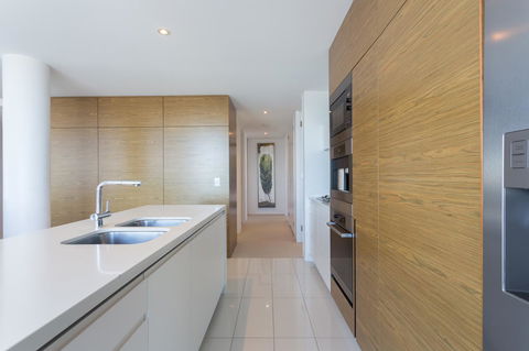 Oracle Resort Broadbeach - Gclr - Accommodation in Bendigo 38