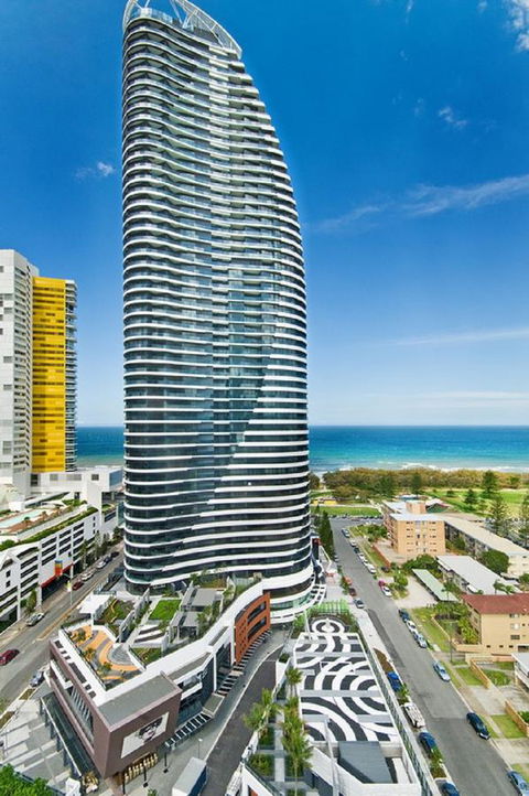 Oracle Resort Broadbeach - Gclr - Accommodation in Bendigo 9