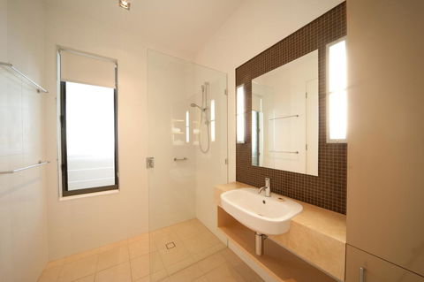 The Boathouse Apartments - Accommodation in Bendigo 13
