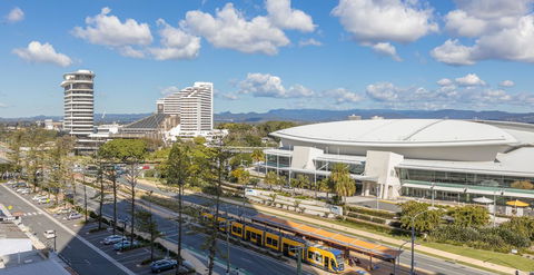 Qube Broadbeach - Accommodation in Bendigo 9