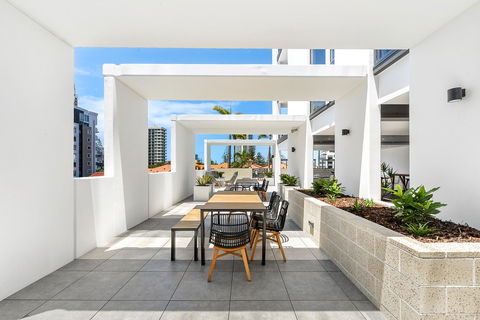 Qube Broadbeach - Accommodation in Bendigo 21