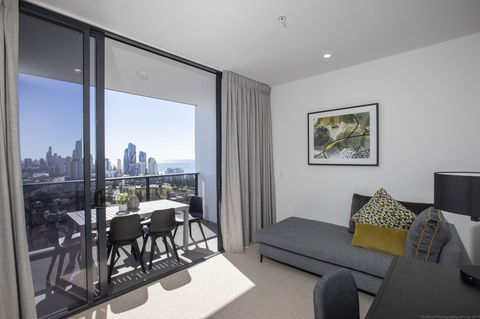 Qube Broadbeach - Accommodation in Bendigo 3