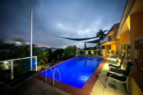 Sunlit Waters Studio Apartments - Accommodation in Bendigo 2