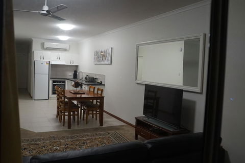 Airlie Seaview Apartments - Accommodation in Bendigo 8