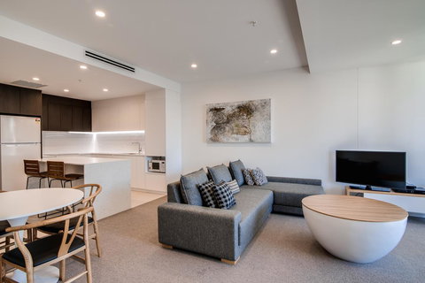 Iconic Kirra Beach Resort - Accommodation in Bendigo 4