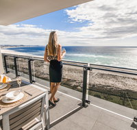Iconic Kirra Beach Resort - Accommodation in Bendigo