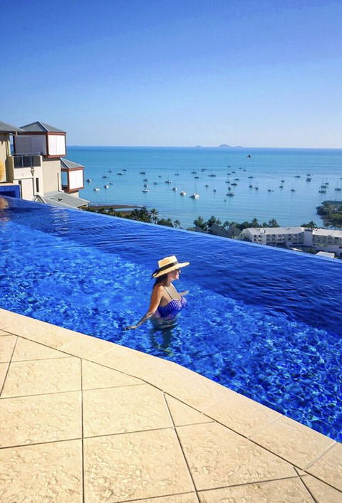 Pinnacles - Accommodation in Bendigo 1