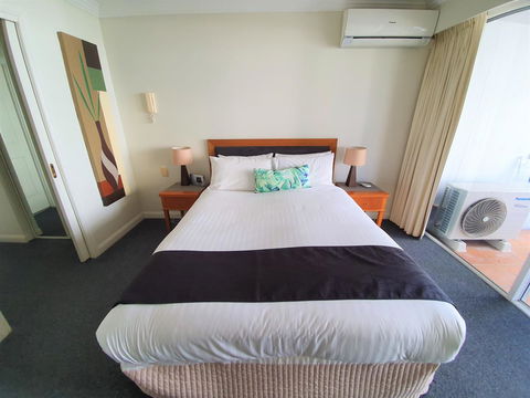 Broadbeach Holiday Apartments - Accommodation in Bendigo 28
