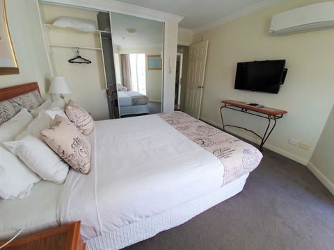 Broadbeach Holiday Apartments - Accommodation in Bendigo 13