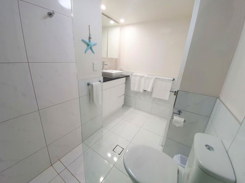 Broadbeach Holiday Apartments - Accommodation in Bendigo 8