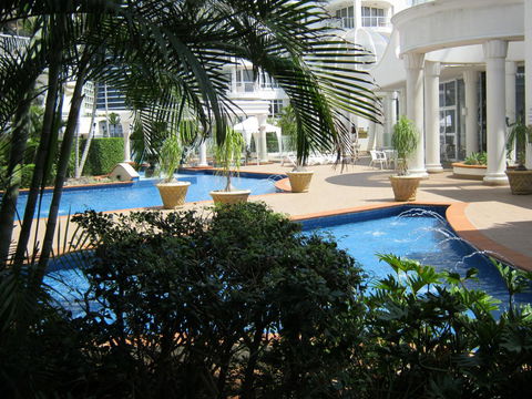 Broadbeach Holiday Apartments - Accommodation in Bendigo 2