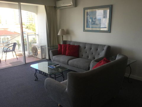 Broadbeach Holiday Apartments - Accommodation in Bendigo 37