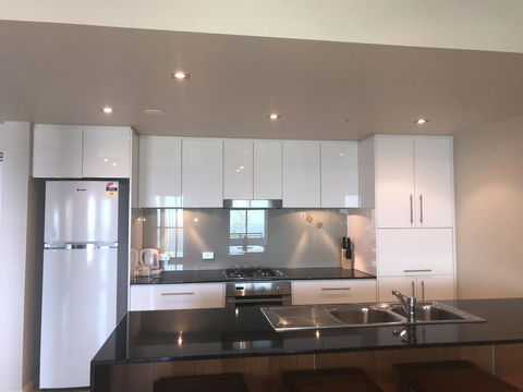 Proximity Waterfront Apartments - Accommodation in Bendigo 7