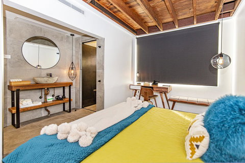 The Pink Hotel Coolangatta - Accommodation in Bendigo 19