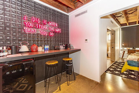 The Pink Hotel Coolangatta - Accommodation in Bendigo 20