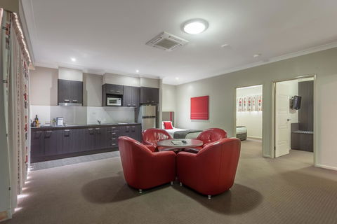 Platinum International - Accommodation in Bendigo 2