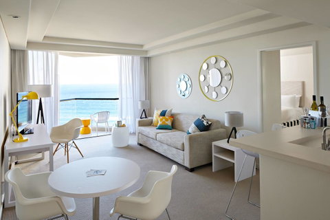 QT Gold Coast - Accommodation in Bendigo 7
