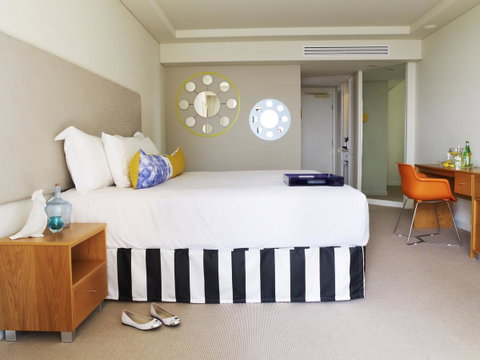 QT Gold Coast - Accommodation in Bendigo 3