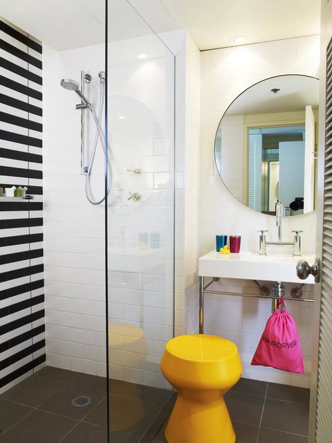 QT Gold Coast - Accommodation in Bendigo 6