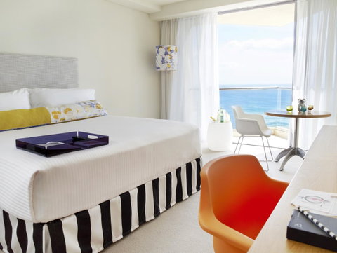 QT Gold Coast - Accommodation in Bendigo 8