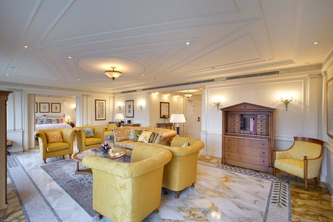 Imperial Hotel Gold Coast - Accommodation in Bendigo 21