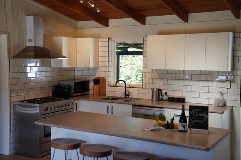 McCarthy Grove Maleny - Accommodation in Bendigo 8