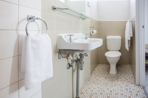 Nightcap At Emerald Star Hotel - Accommodation in Bendigo 30