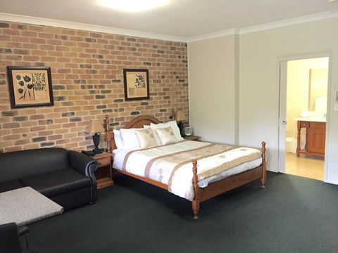 Country Gardens Motor Inn - Accommodation in Bendigo 11