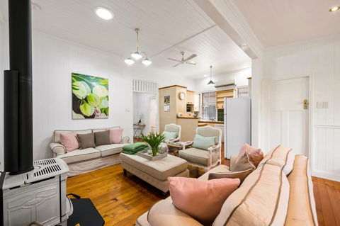 Frangipani House - Accommodation in Bendigo 10
