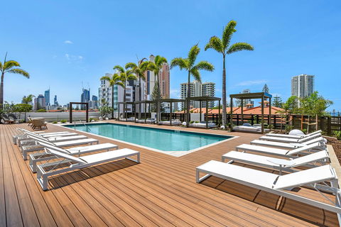 Qube Broadbeach Ocean View Apartments - Accommodation in Bendigo 16