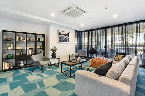 Qube Broadbeach Ocean View Apartments - Accommodation in Bendigo 14