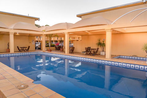 The Robert Towns - Accommodation in Bendigo 6
