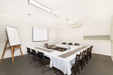 The Robert Towns - Accommodation in Bendigo 19