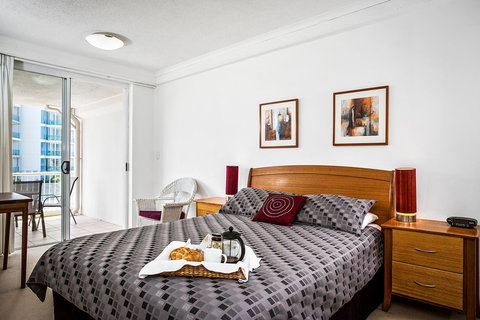 Kirra Beach Apartments - Accommodation in Bendigo 28