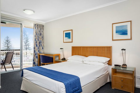 Kirra Beach Apartments - Accommodation in Bendigo 27