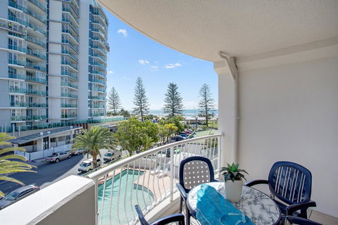 Kirra Beach Apartments - Accommodation in Bendigo 16