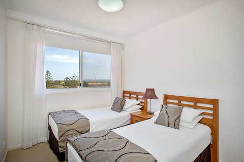 Kirra Beach Apartments - Accommodation in Bendigo 32