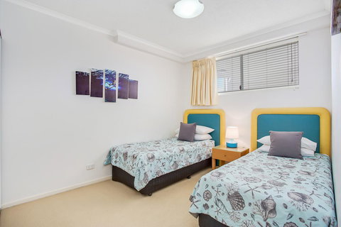 Kirra Beach Apartments - Accommodation in Bendigo 18