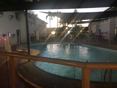 Emerald Central Hotel Official - Accommodation in Bendigo 1