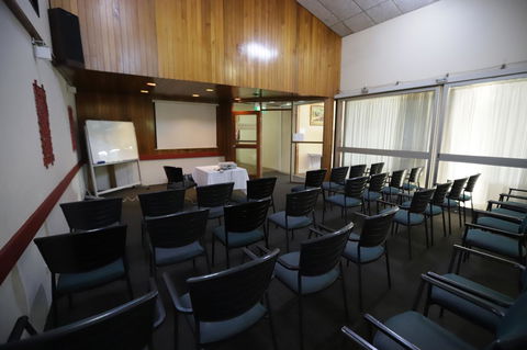 Emerald Central Hotel Official - Accommodation in Bendigo 16