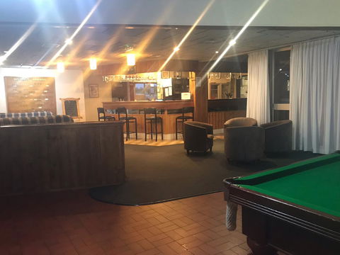Emerald Central Hotel Official - Accommodation in Bendigo 4