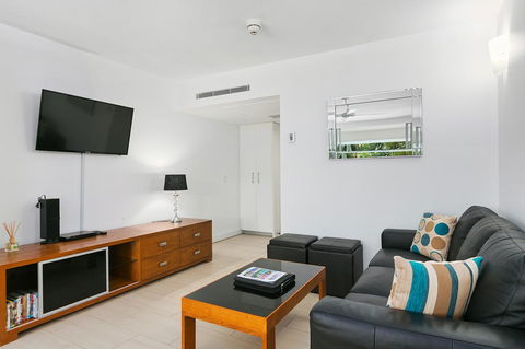 Palm Cove Beach Apartment - Accommodation in Bendigo 18