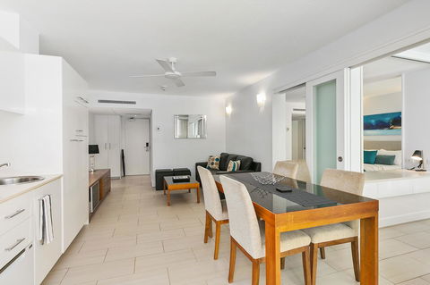Palm Cove Beach Apartment - Accommodation in Bendigo 8