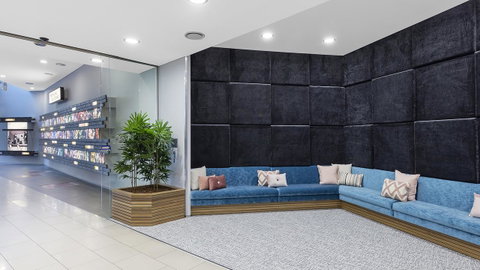 Oaks Brisbane Festival Suites - Accommodation in Bendigo 6