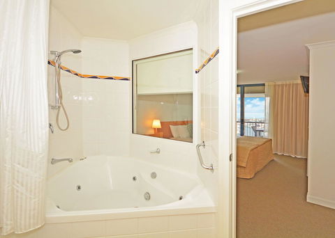 Mantra Hervey Bay - Accommodation in Bendigo 24