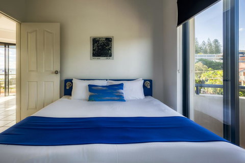 Komune Resort And Beach Club Greenmount Beach - Accommodation in Bendigo 34